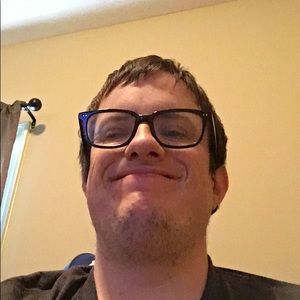 Meet your Posher, Tracy j